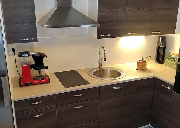 Postin Talo 度假居 *